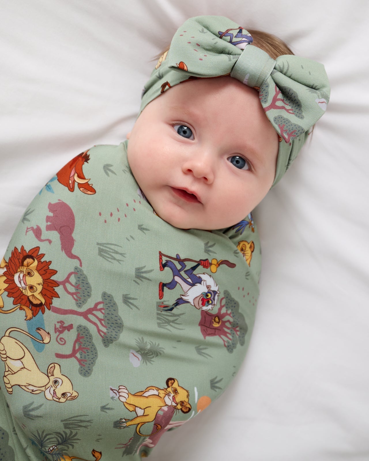 Disney Simba's Safari Swaddle & Luxe Bow Headband Set
