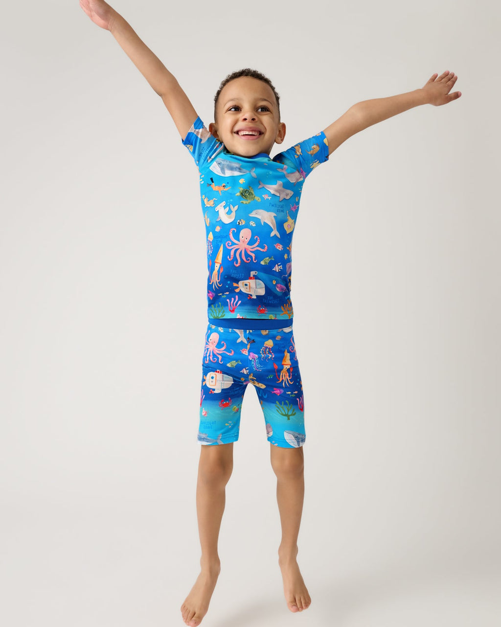 Underwater Discovery Two-Piece Short Sleeve & Shorts Pajama Set